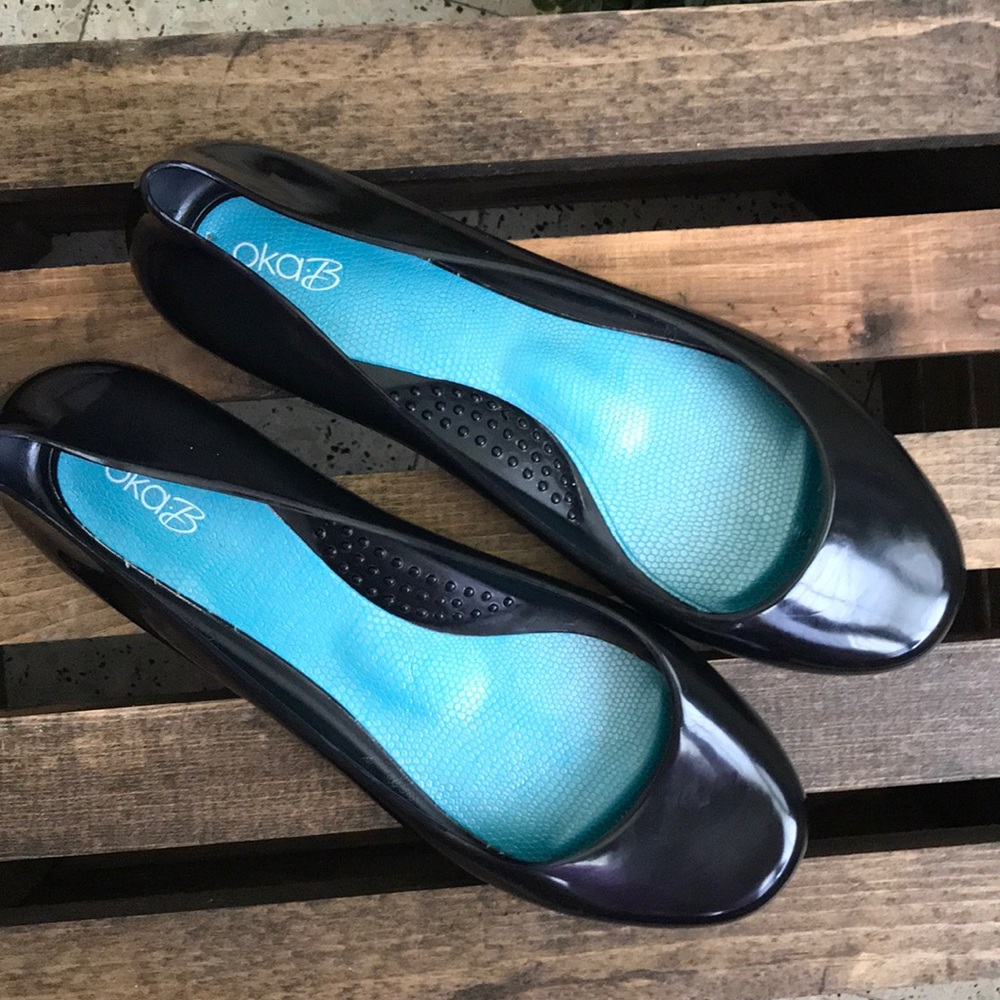 Oka B flat. 🖤Like NEW!!!! 🌸🖤